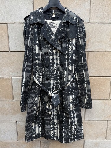 Burberry prorsium - @,